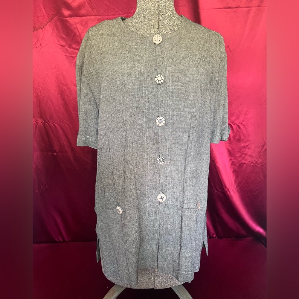 J.S.J. Petites Gray Rayon Button-Up Women's Top